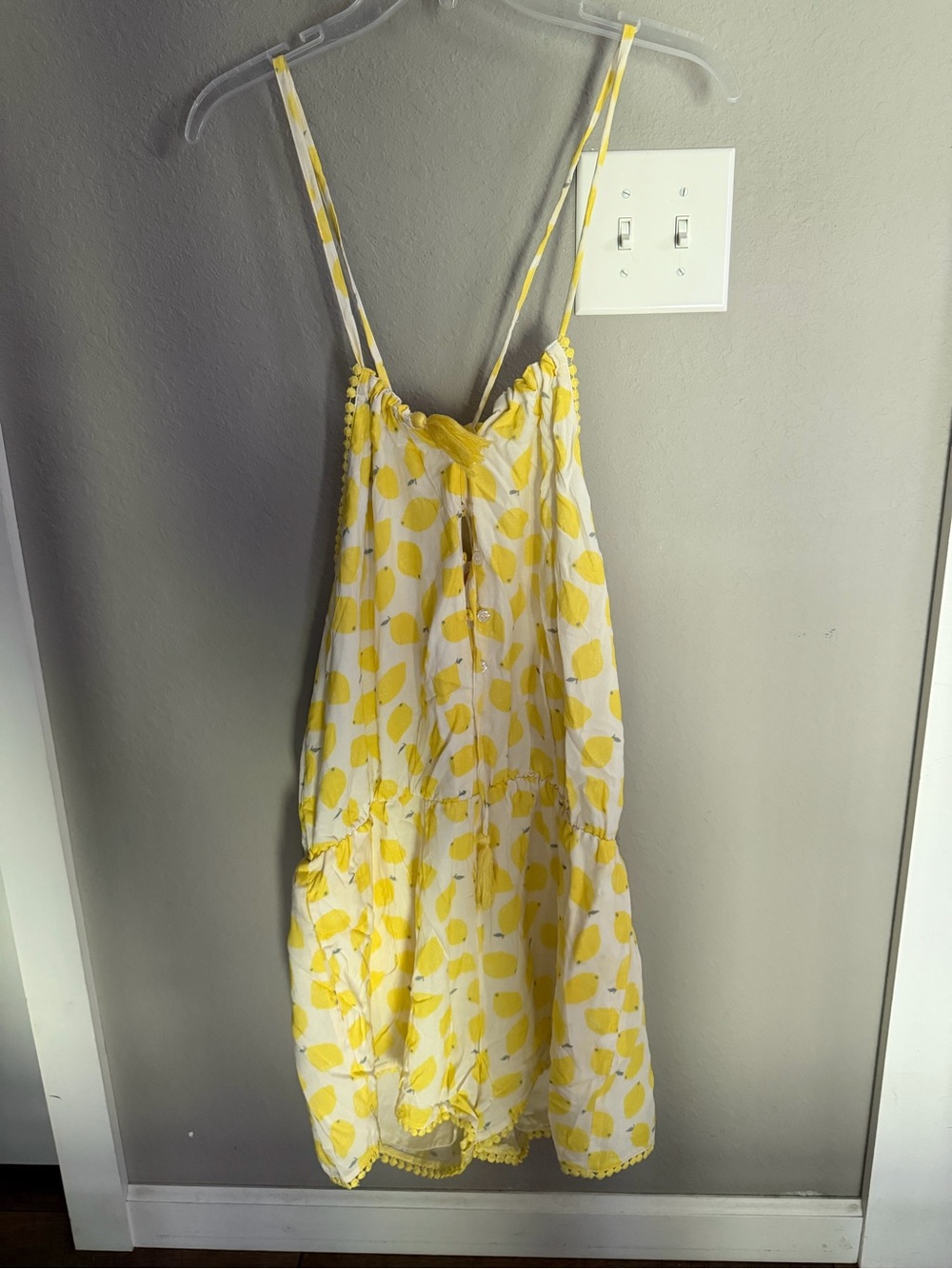 Yellow Lemon-Print Spaghetti Strap Romper